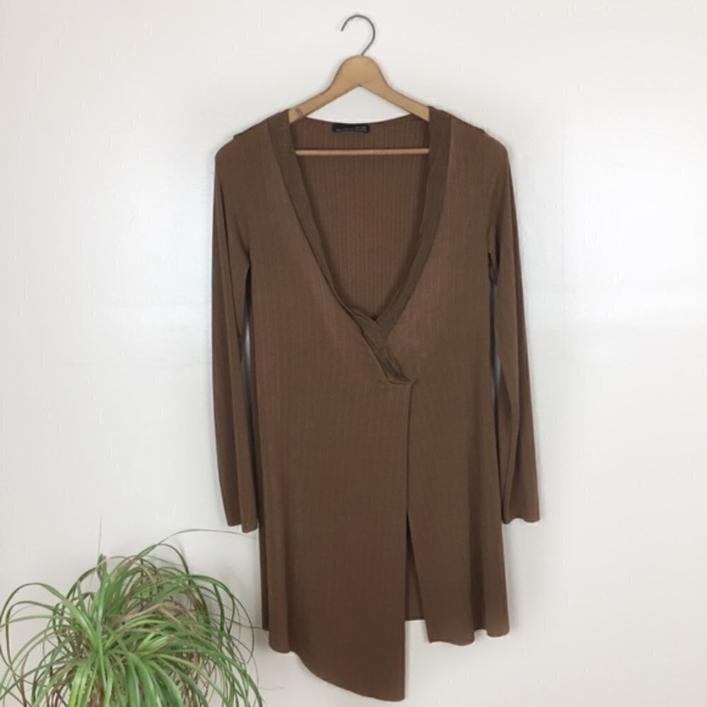 [Zara] Brown Asymmetrical Crossover Slit Top